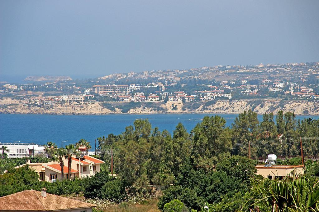 Kissonerga Sea View *