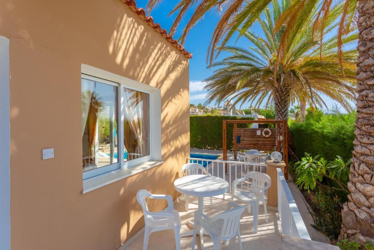 Athina Villa Peyia