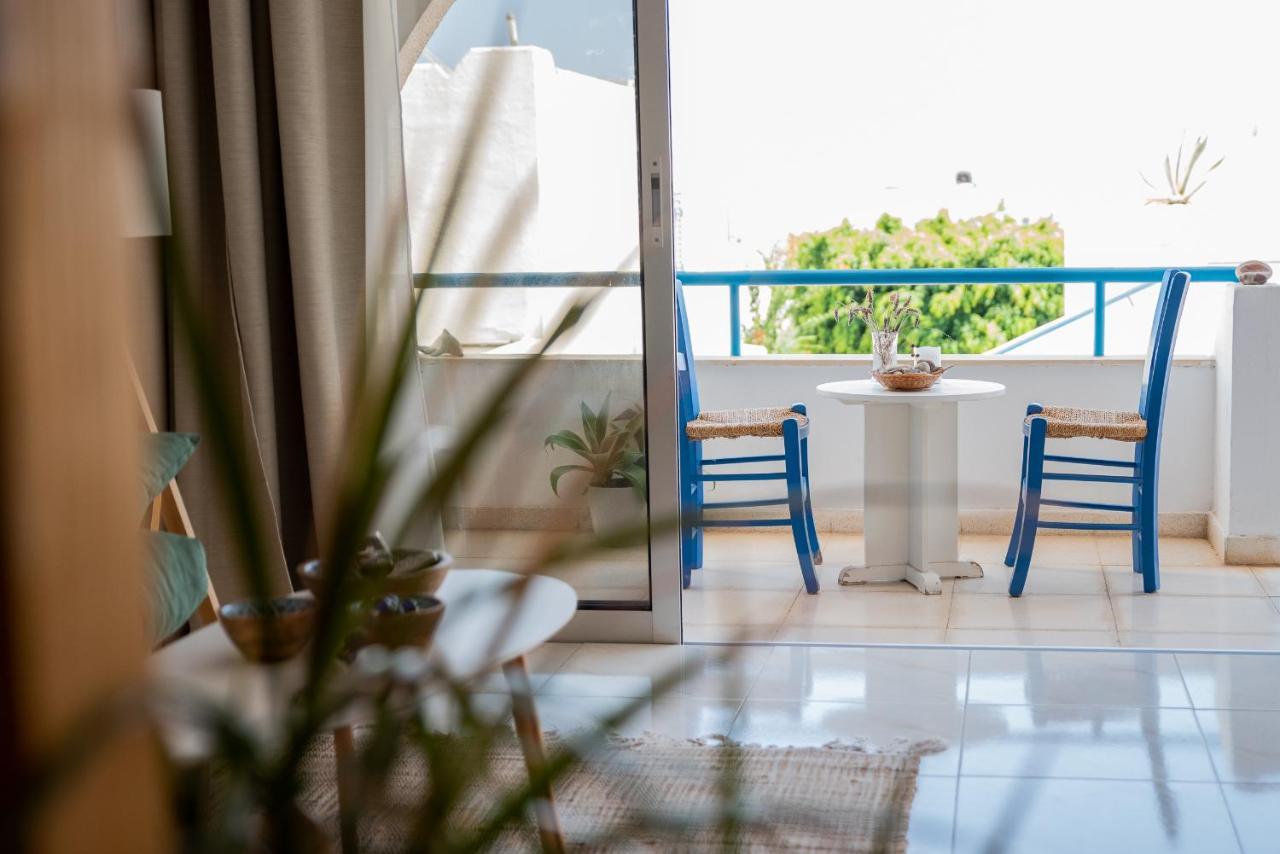 Bay Apartment