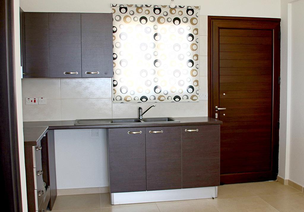 Kissonerga Sea View *