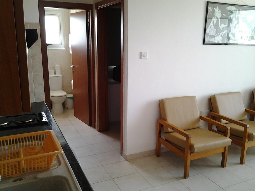Artemis Karas Holidays Apartment *