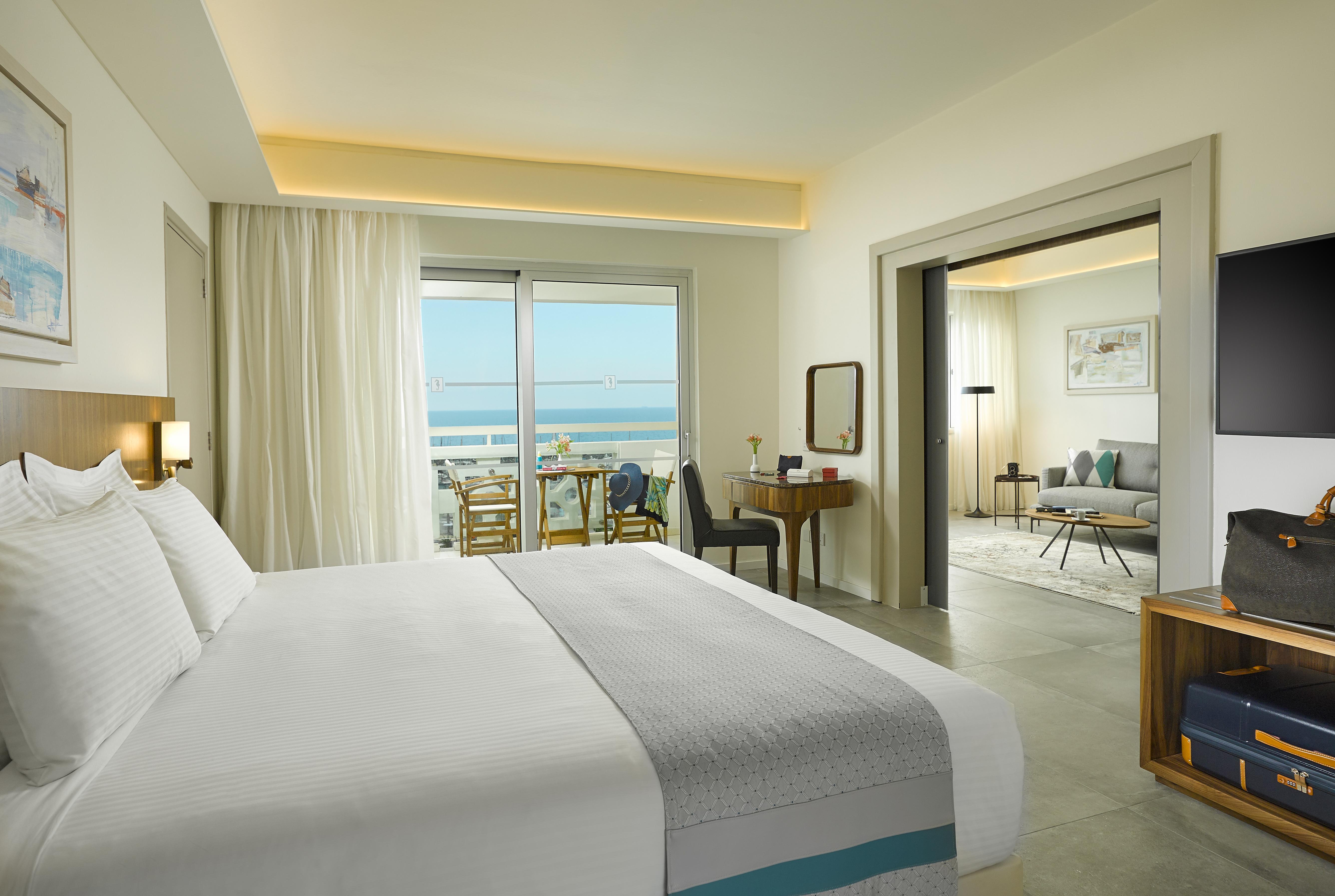 St Raphael Hotel