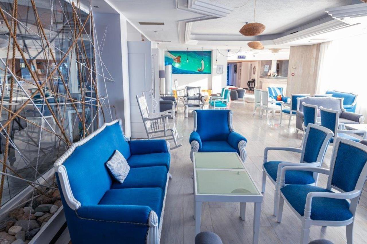 Hotel Nereus 3*