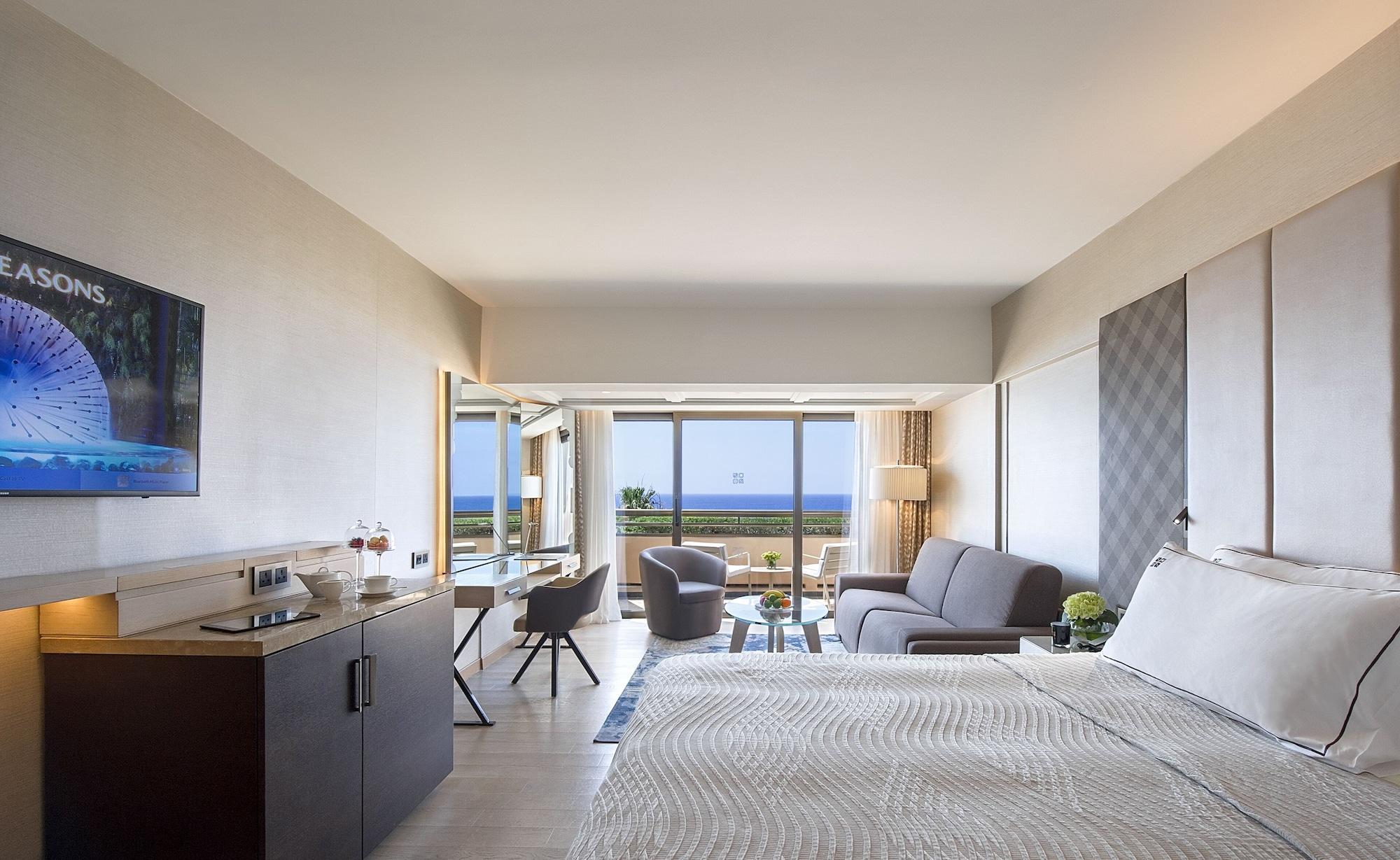 Four Seasons Agios Tychonas