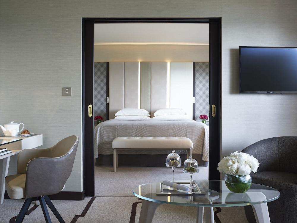 Hotel Four Seasons Agios Tychonas