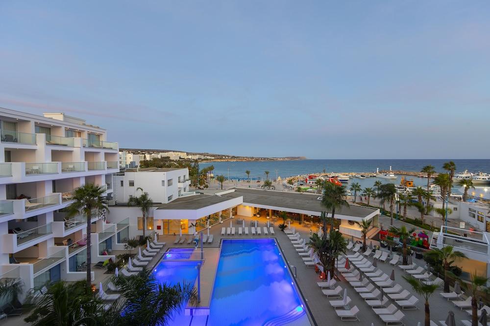 Limanaki & Hotel Ayia Napa