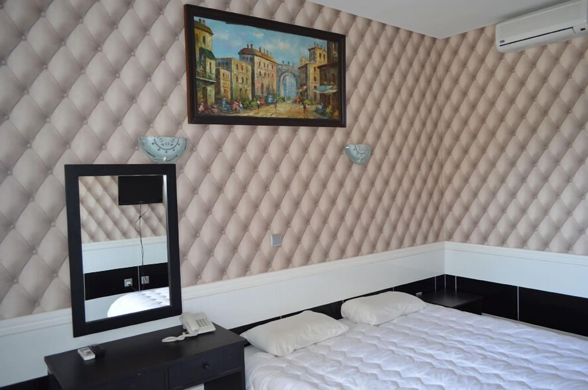 Vergi Hotel