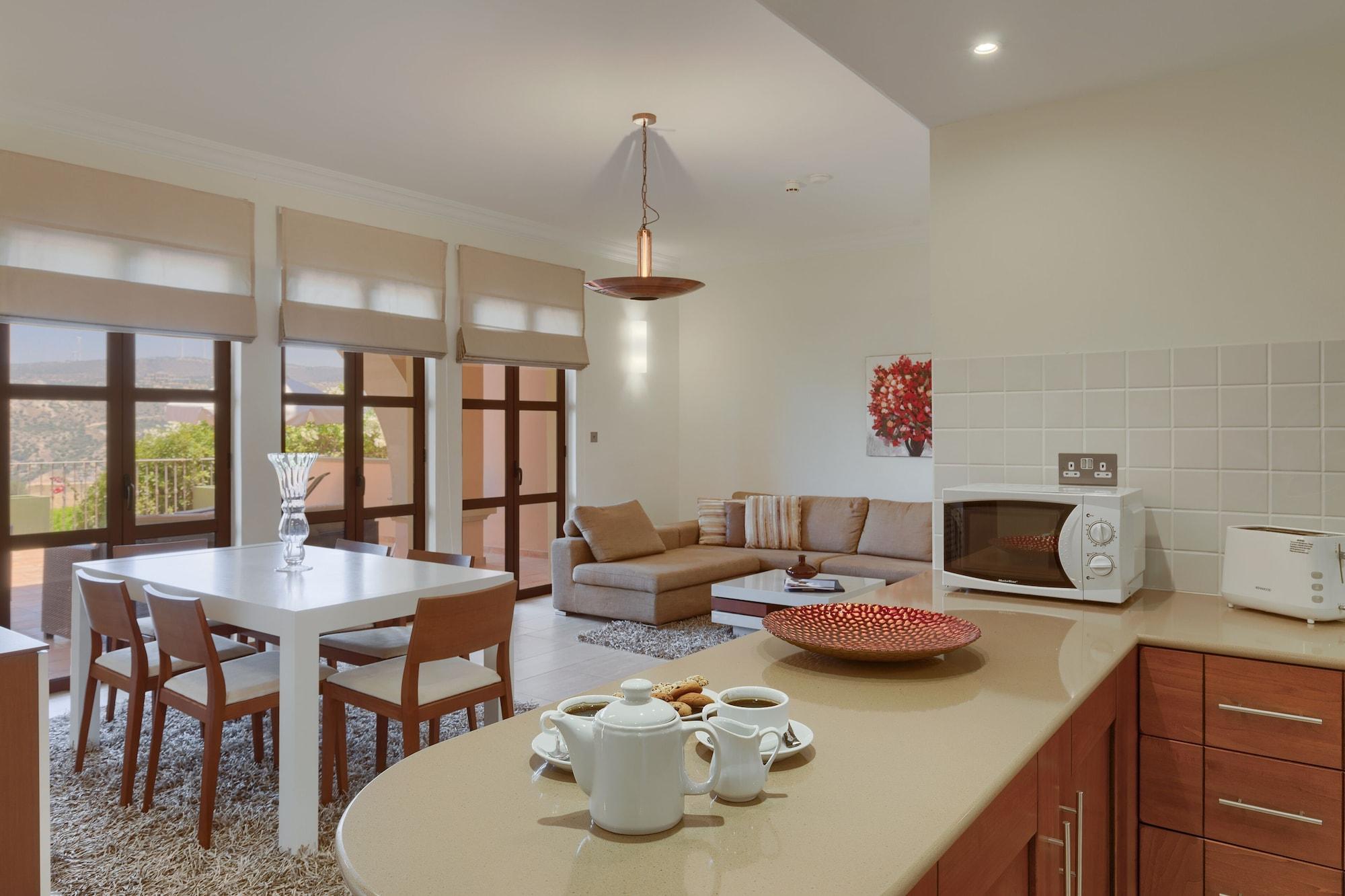 Apartment Residences *