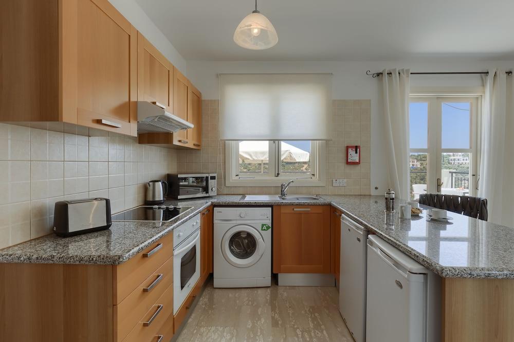 Residences Apartment *