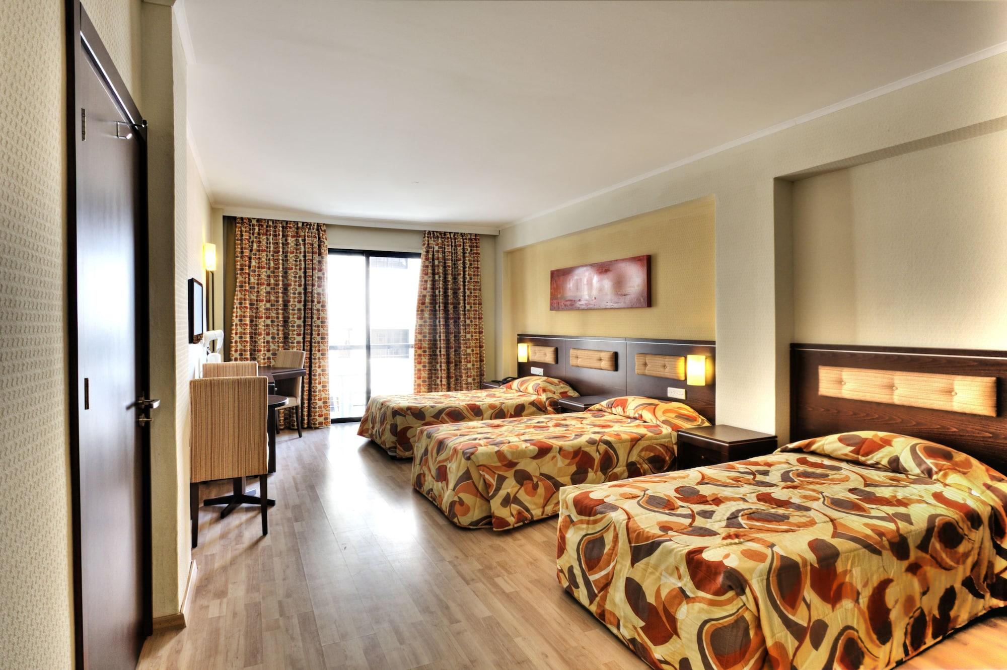 Livadhiotis Hotel