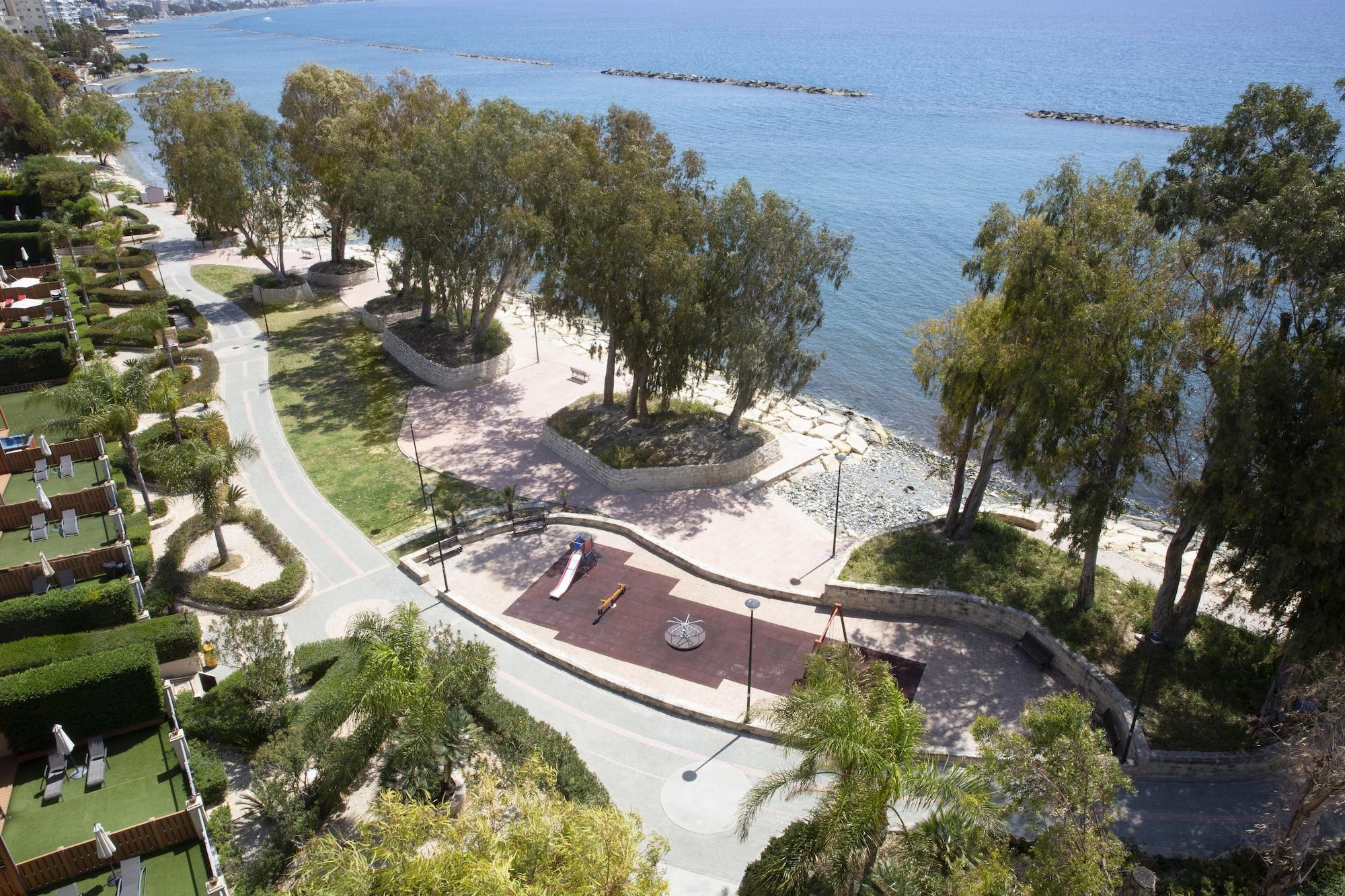 Harmony Bay Hotel 3*
