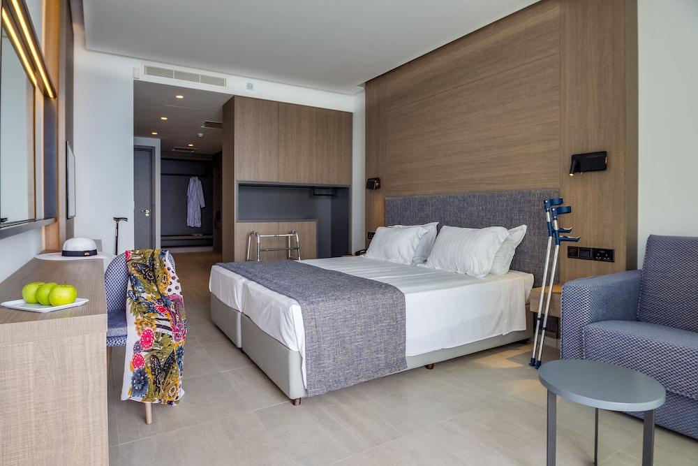 Cavo Maris Hotel Protaras
