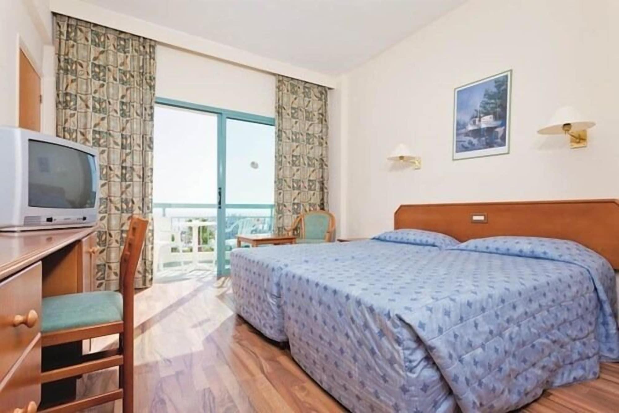 Antigoni Hotel 3*
