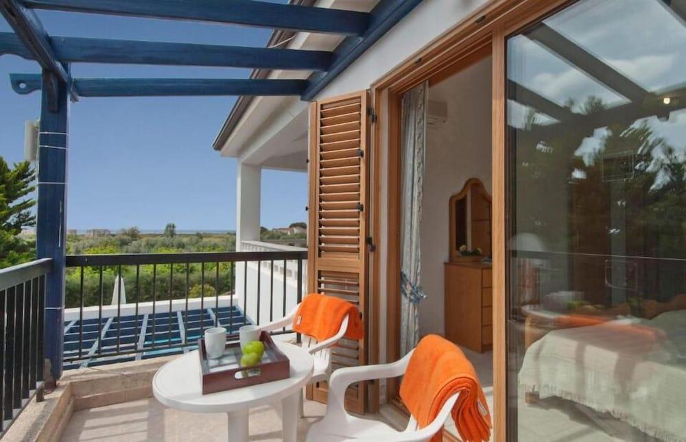 Resort Panareti 3*