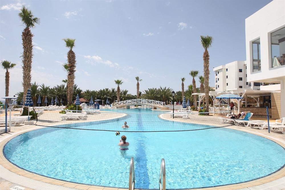 Ascos Coral 4* Coral Bay