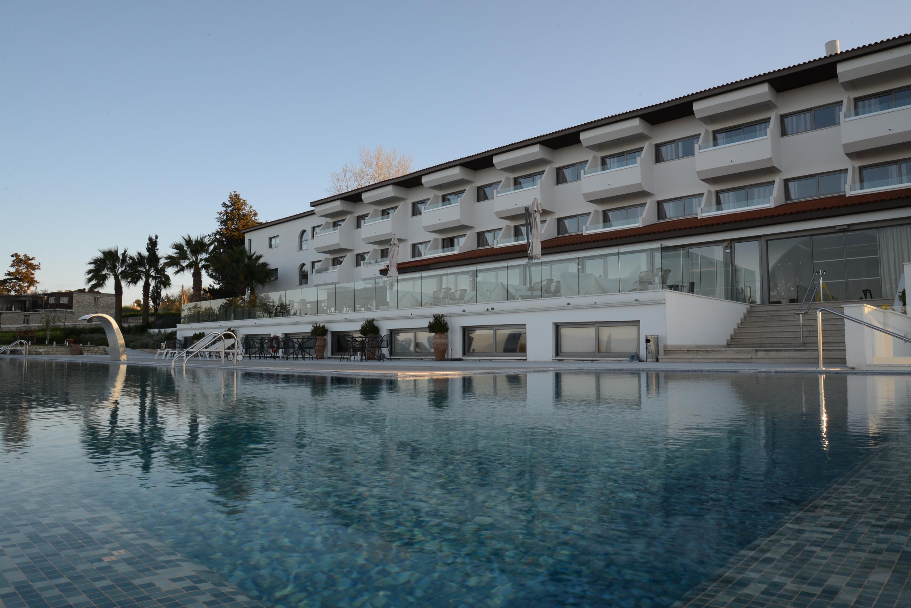 Droushia Heights Hotel