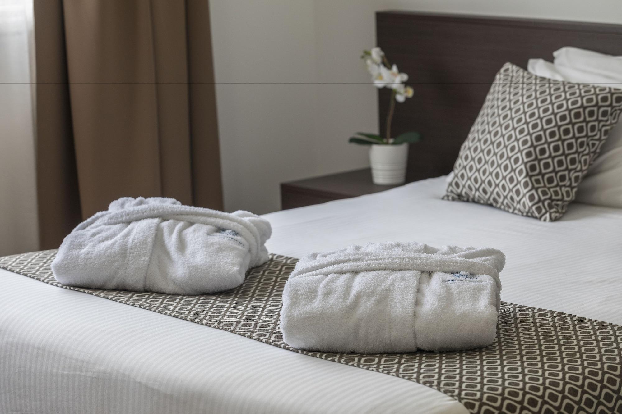 Costantiana Aparthotel Lárnaca