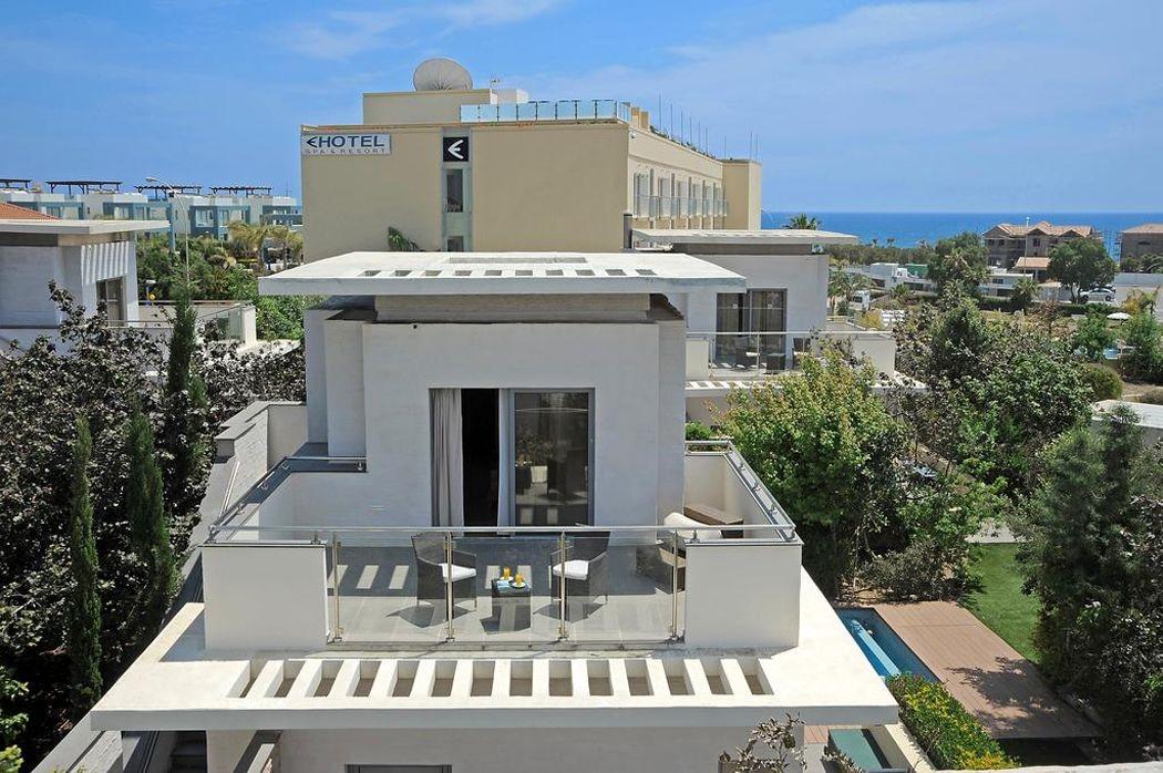 E-hotel Larnaca &