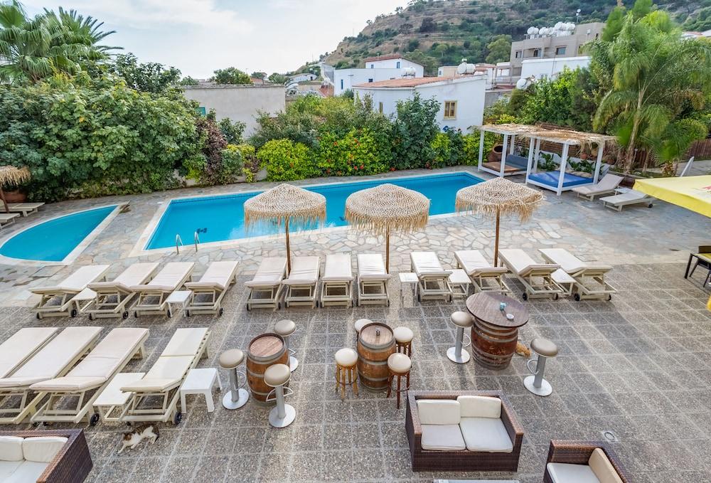 Aparthotel Antonis G. 2*