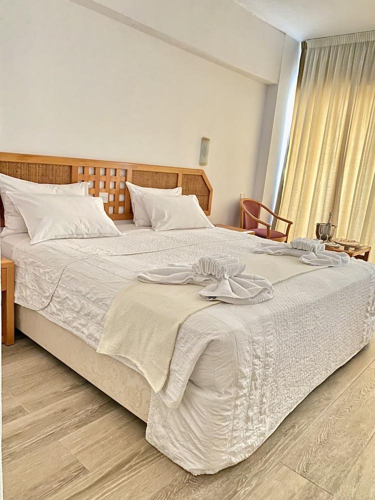 Navarria Blue Hotel