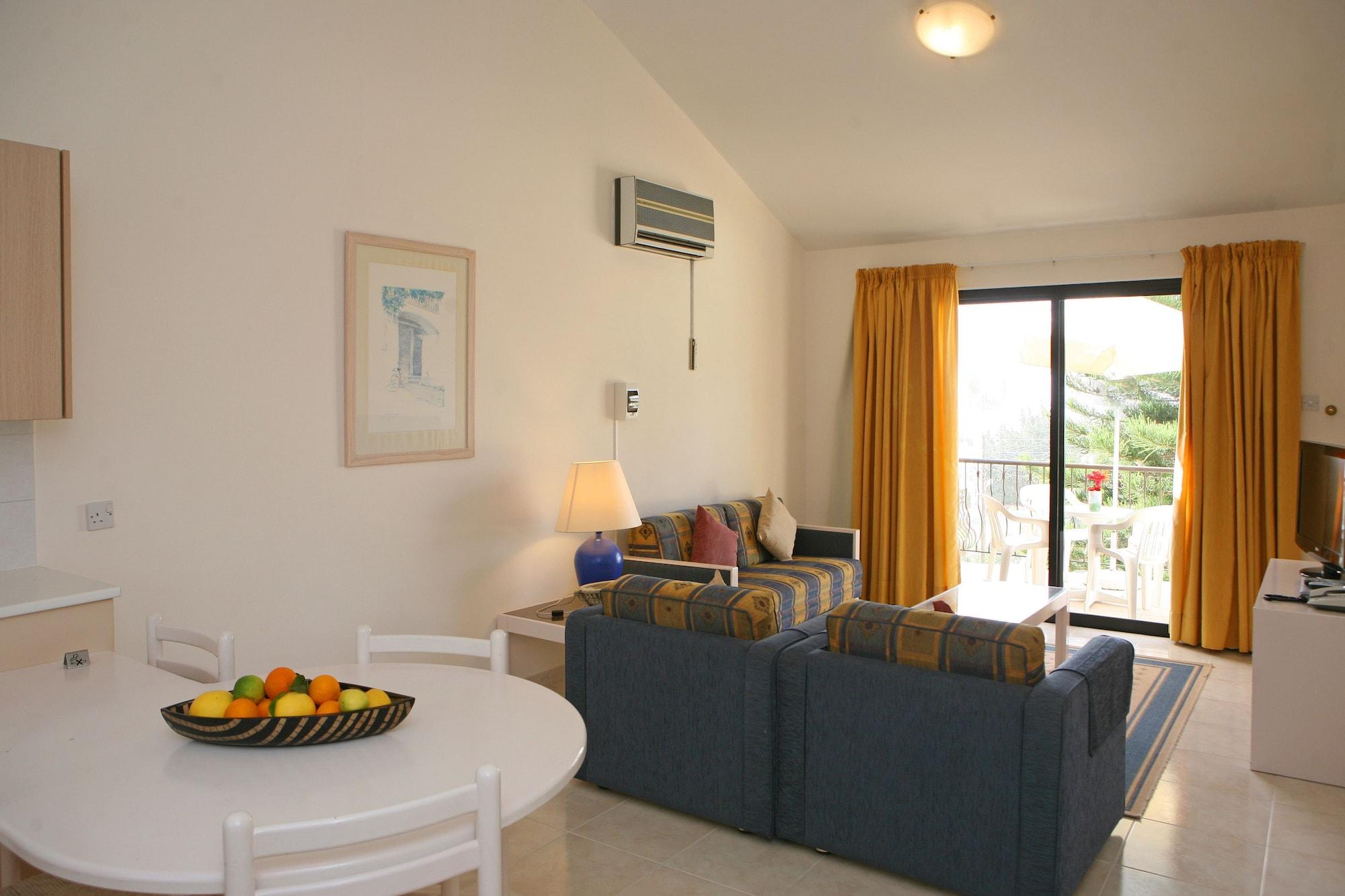 Club Aphrodite Aparthotel 3*