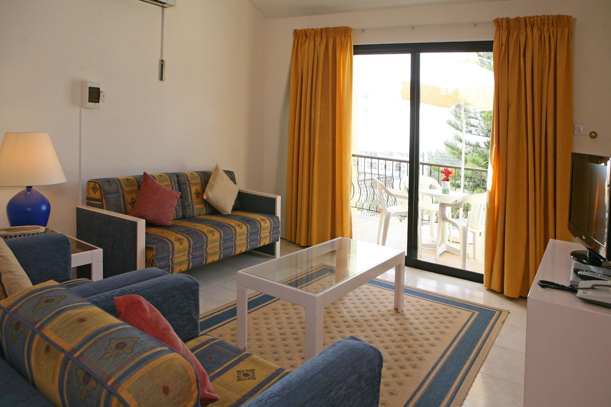Club Aphrodite Aparthotel
