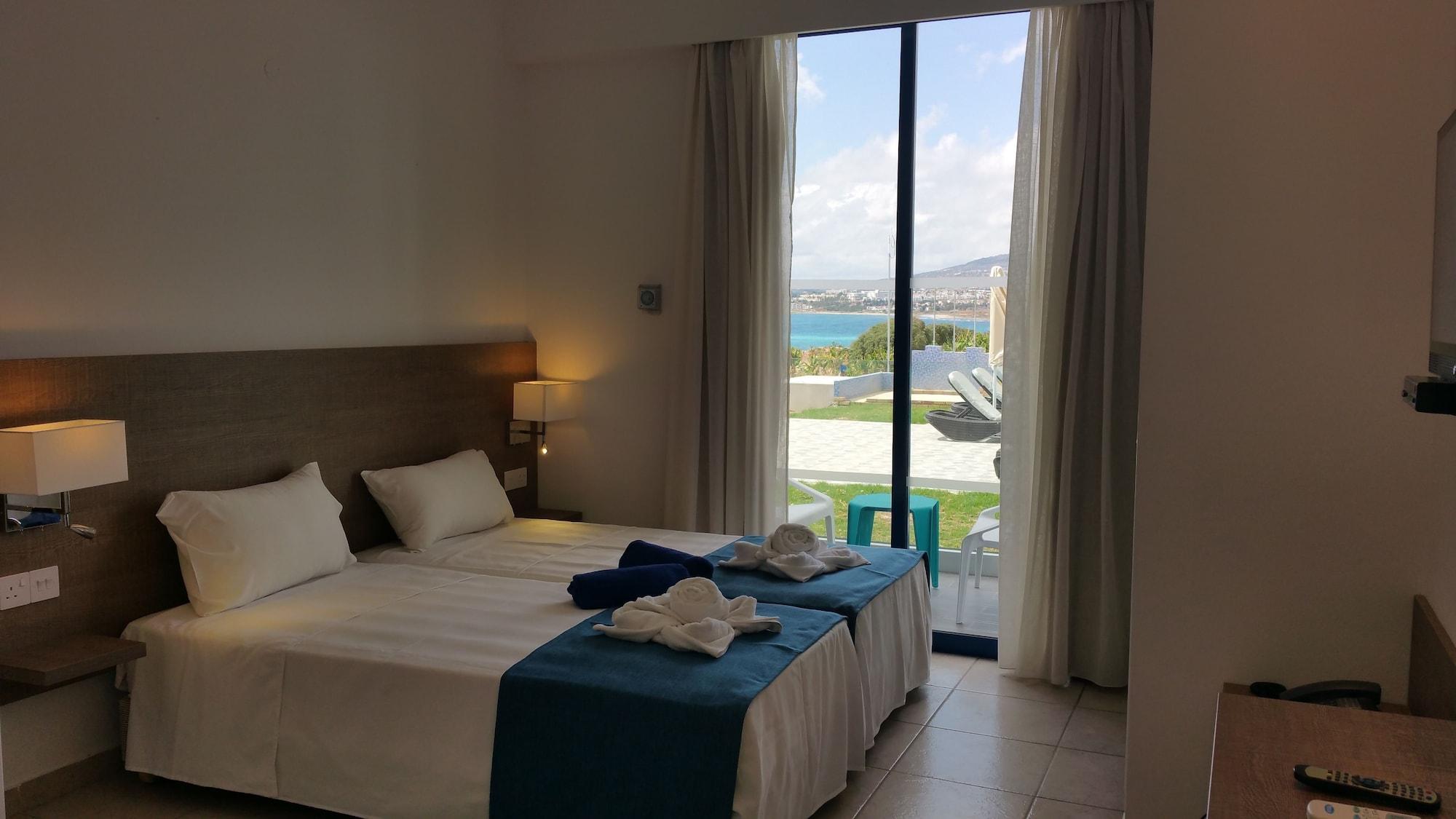 Marica's Boutique 3*