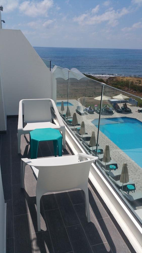 Marica's Boutique 3* Kissonerga