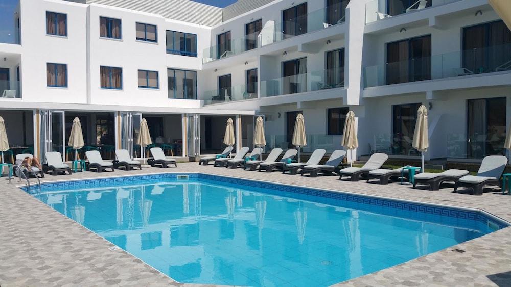 Aparthotel Marica's Boutique Kissonerga