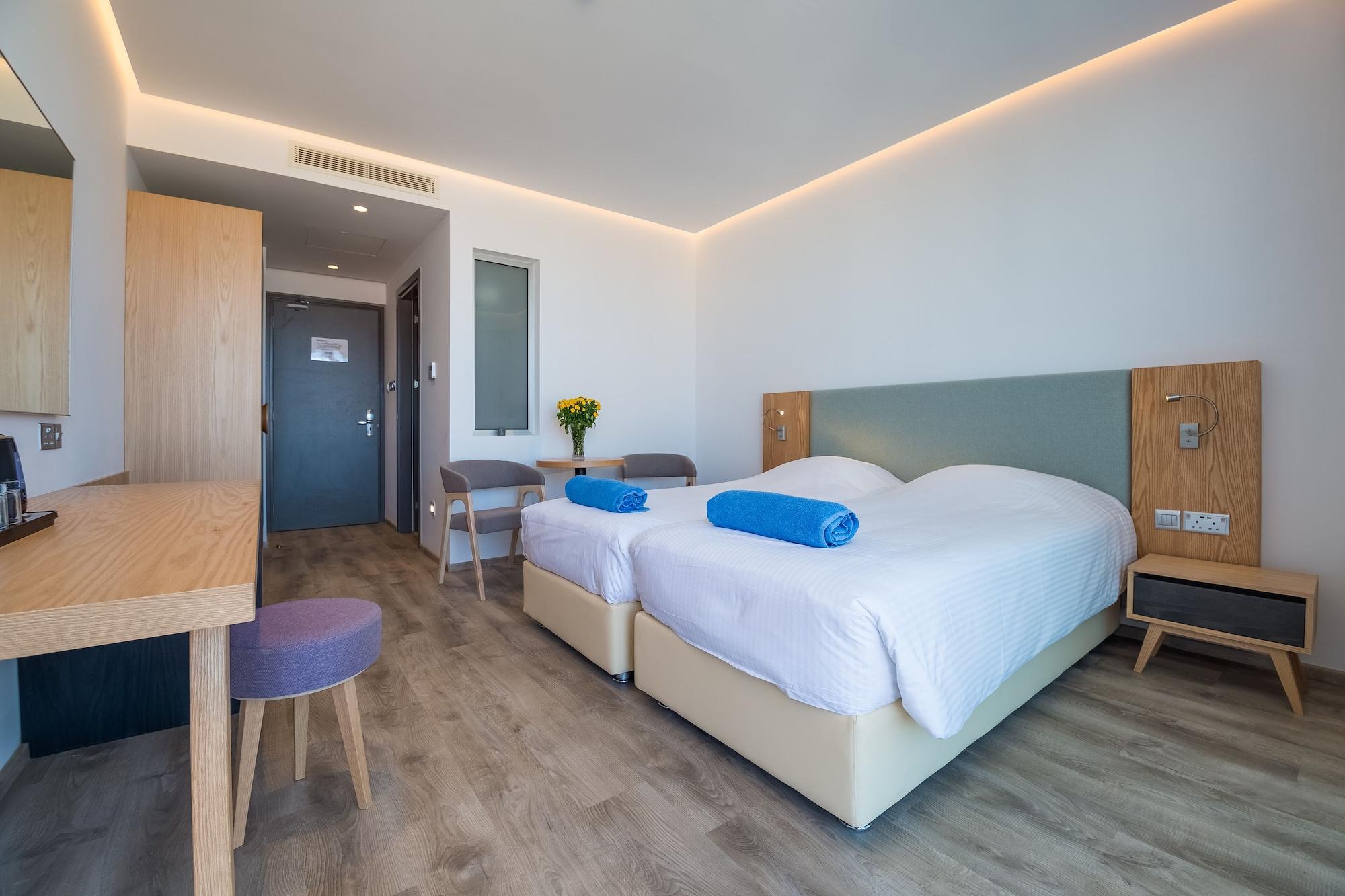 Plaza Hotel Protaras
