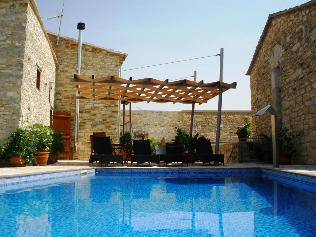Anesi House Country house *