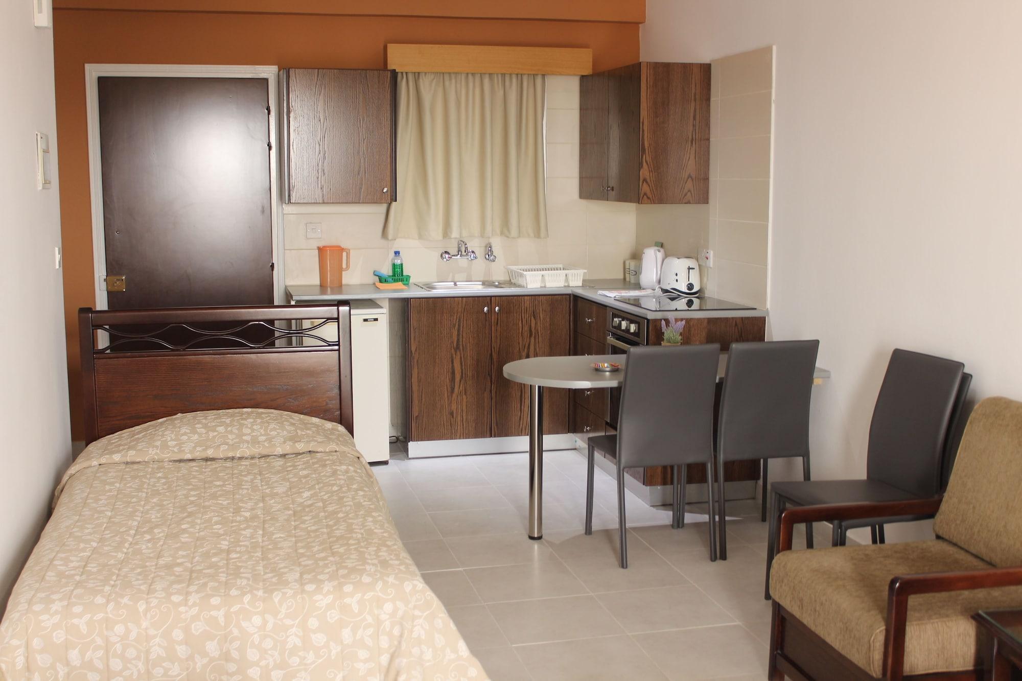 Petsas Aparthotel