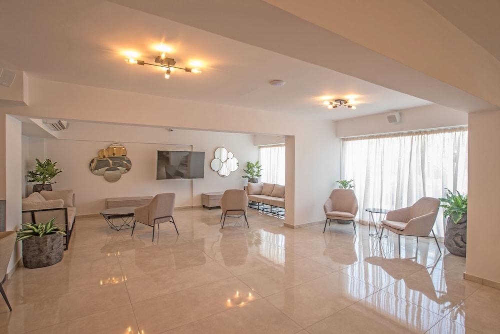 Bohemian Gardens 4* Protaras