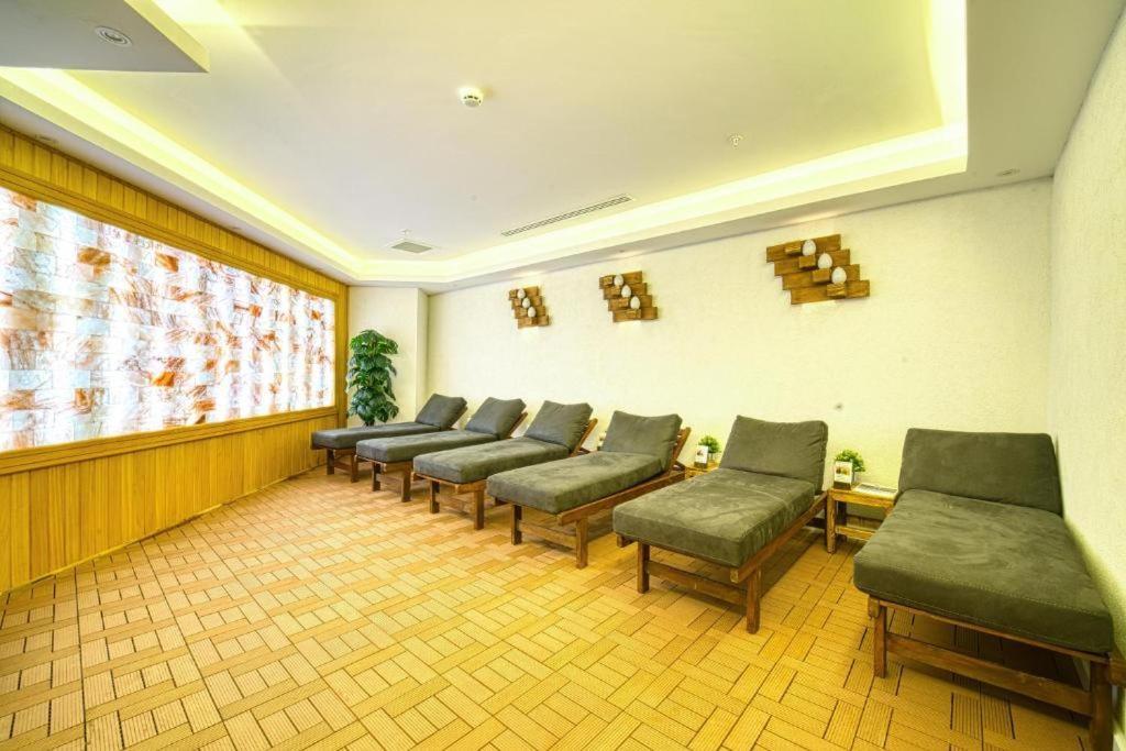 Aphrodite Beachfront - North Cyprus Apartment Ghaziveran