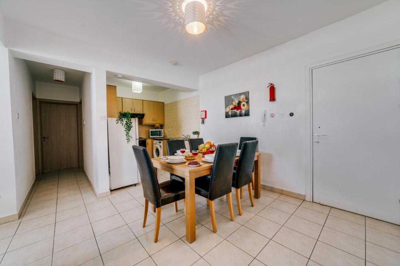 Luna Apartment *