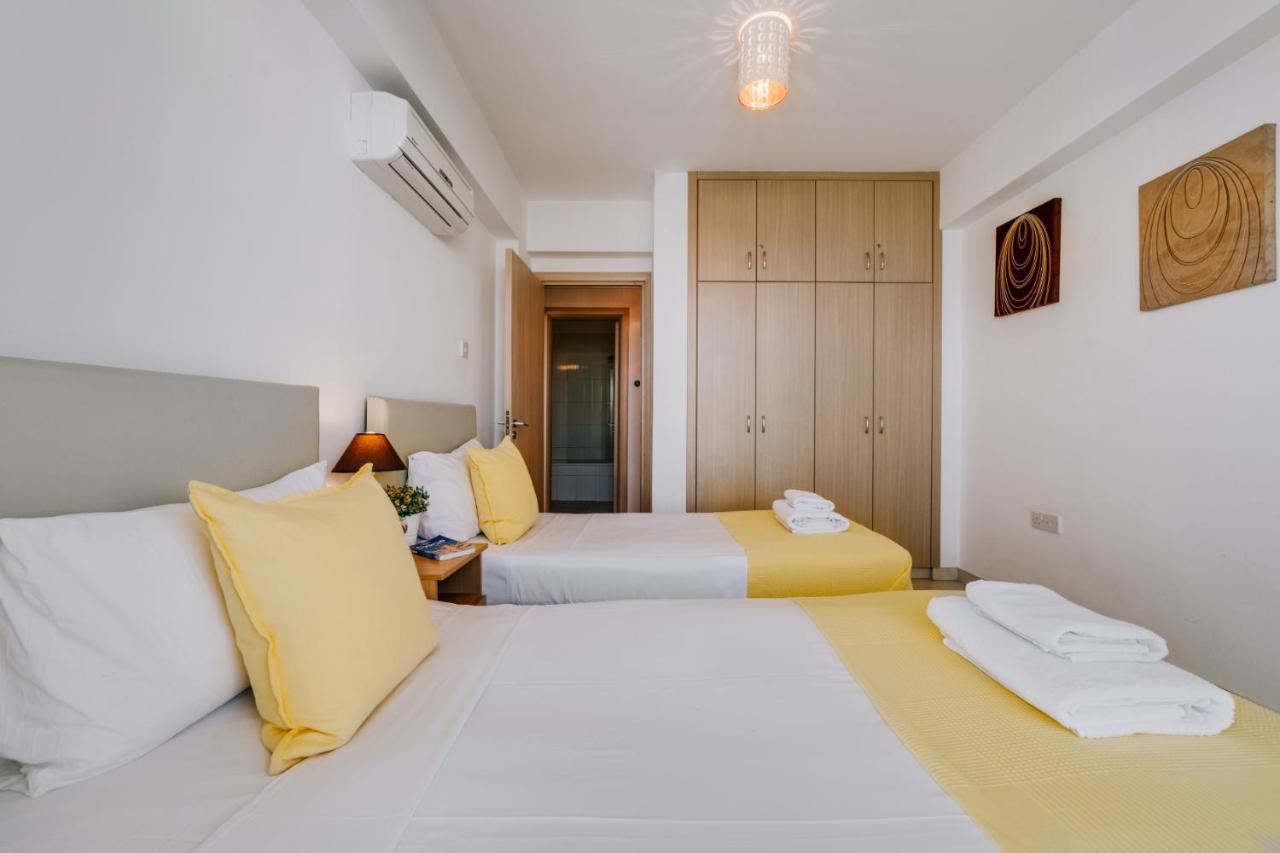 Luna Apartment Paralimni