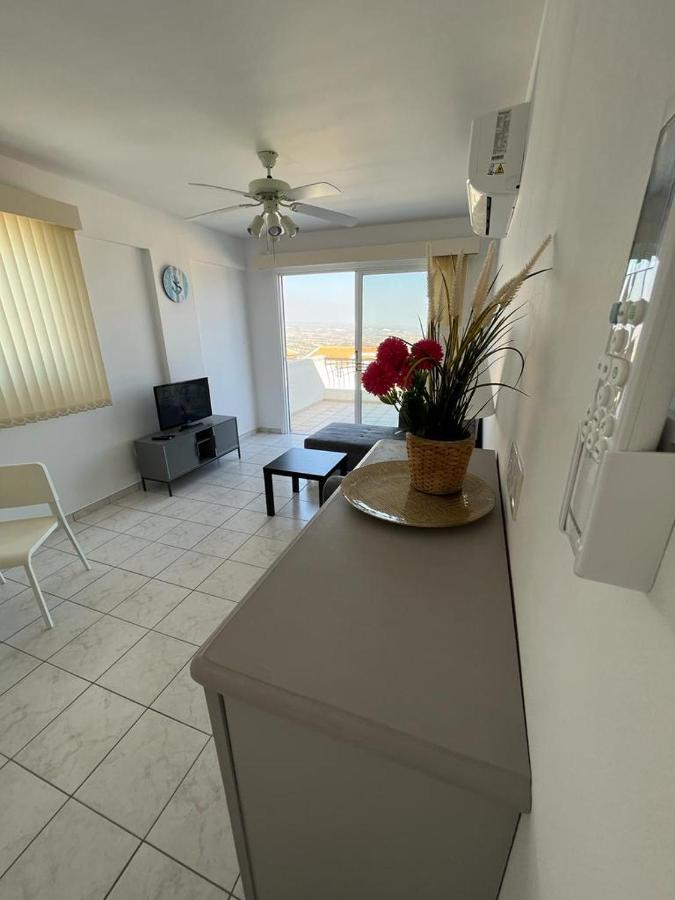 Sunshine Apartment Pissouri