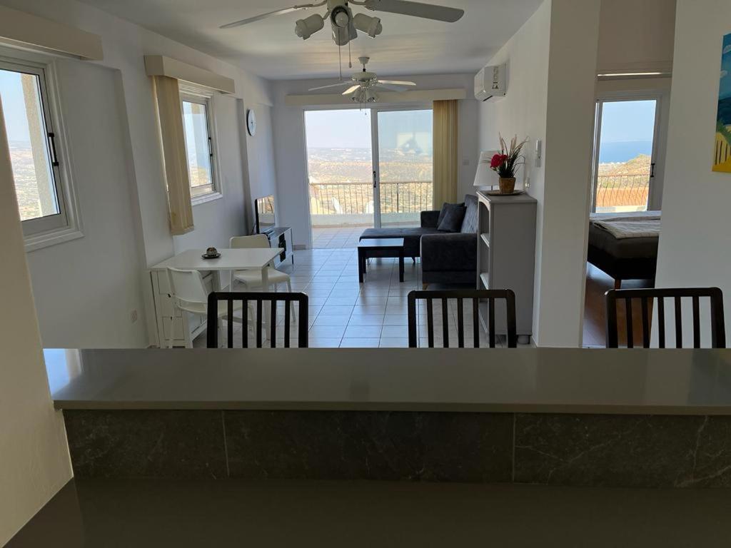 Sunshine Apartment
