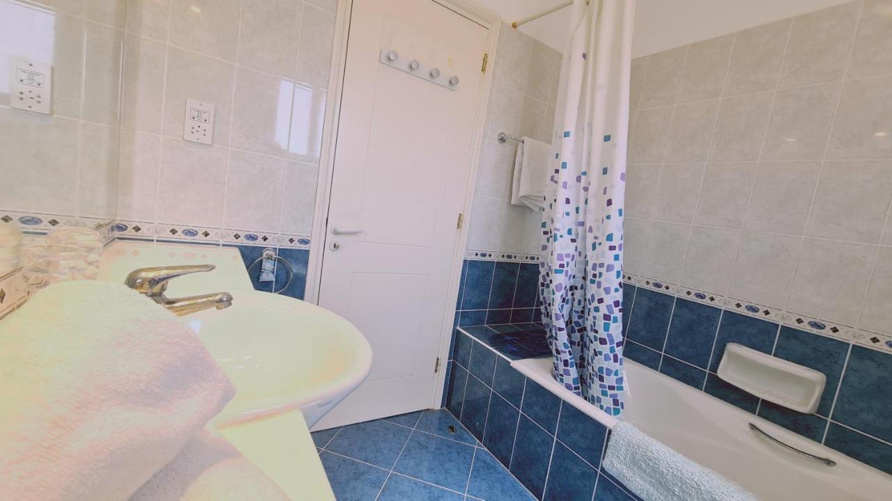 Sea View Apartment Tala