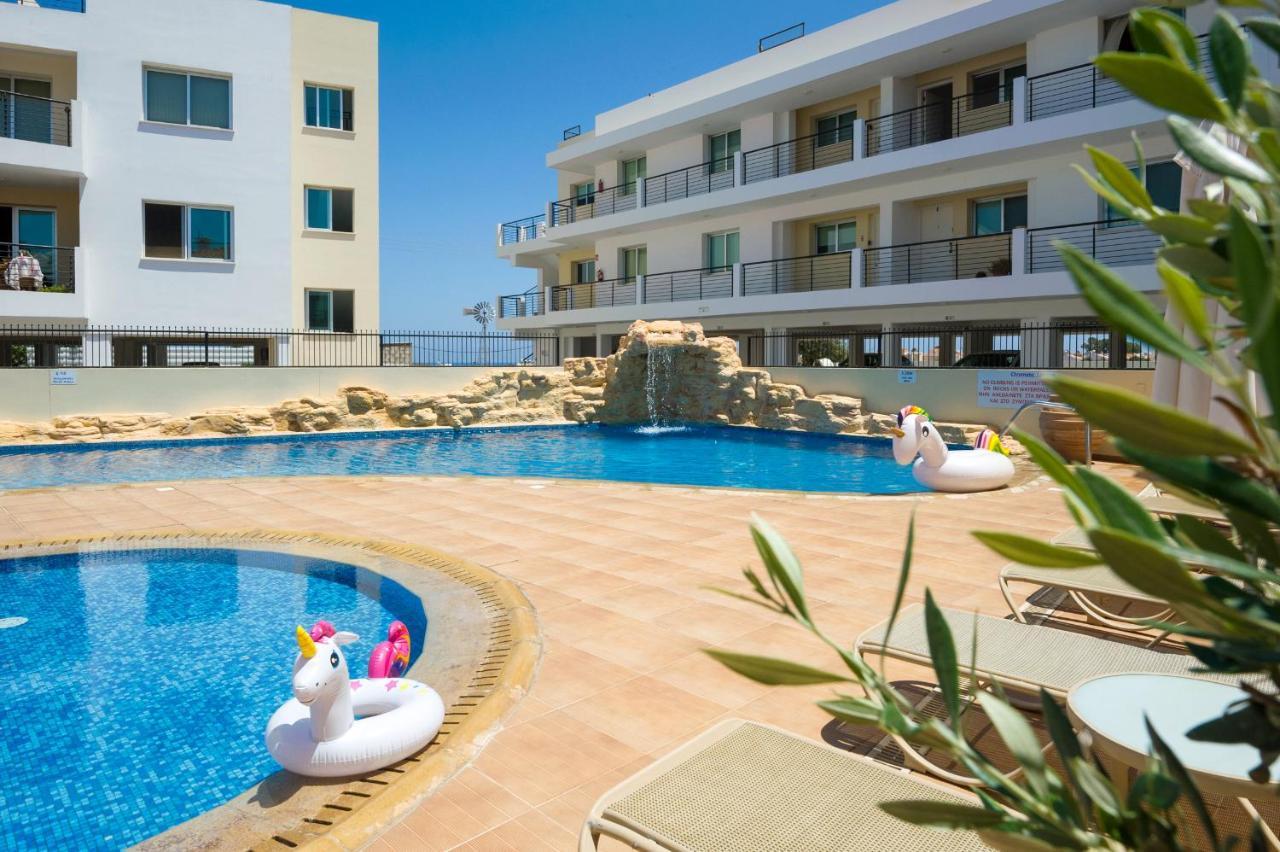 Sea View Apt*spacious Balcony*200m To The Apartment