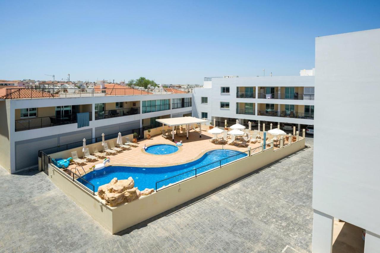 Apartment Sea View Apt*spacious Balcony*200m To The