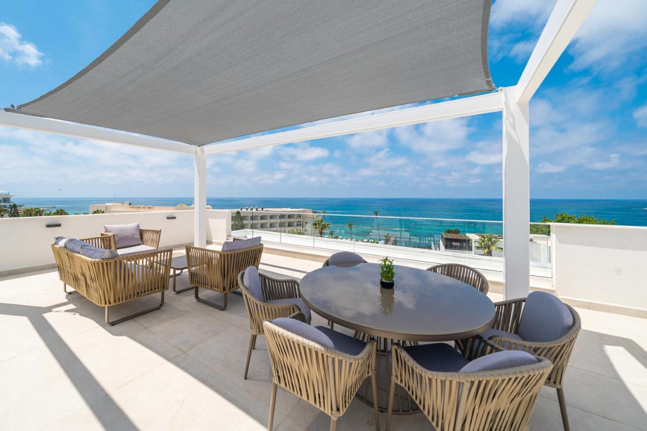 Waterside Sea View Paphos