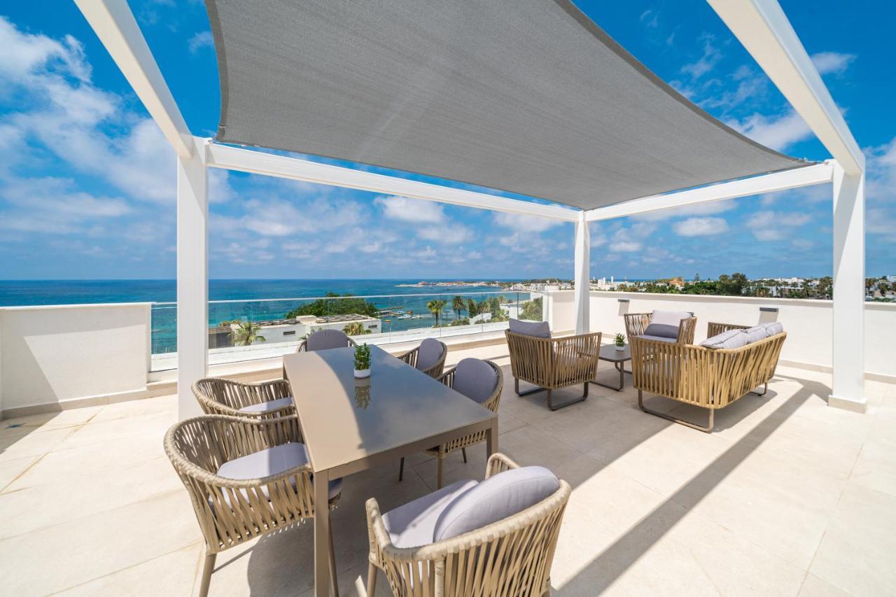 Aparthotel Waterside Sea View Paphos
