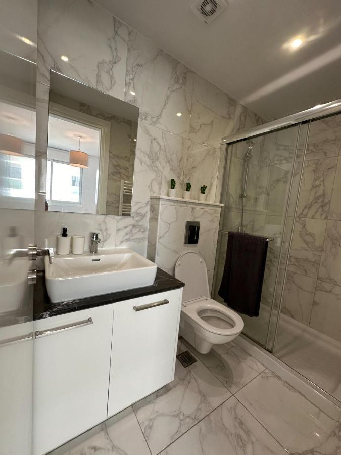 Appartement Hubstay - Seaview Pearl Mackenzie By Airport Larnaca