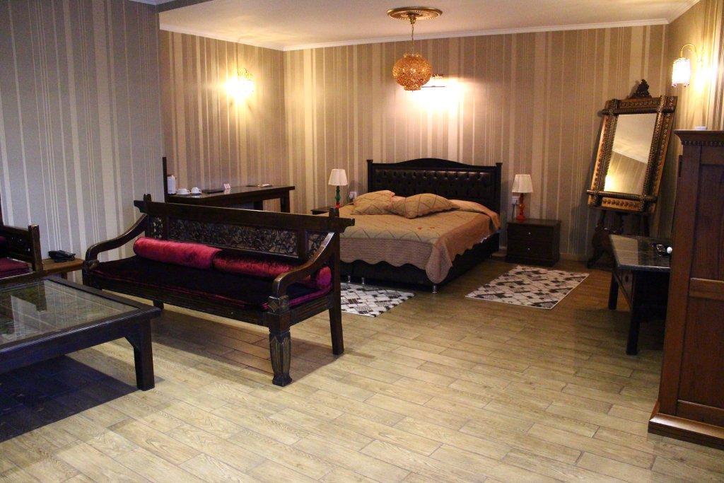 Bella View Art Boutique Kazaphani