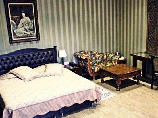 Bella View Art Boutique Hotel