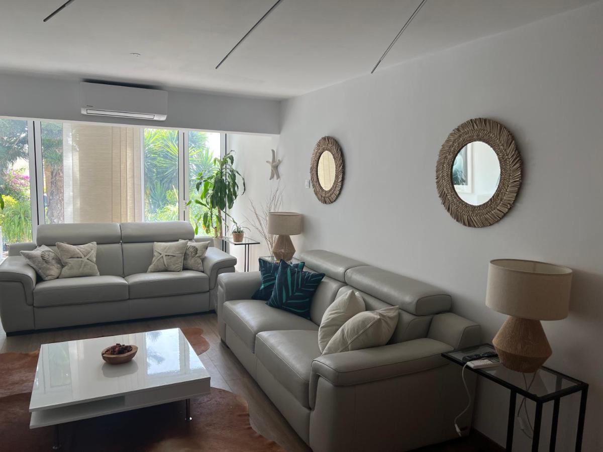 Modern Seaview Townhouse In Coral Bay (adults Only) *