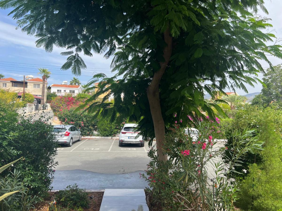 Modern Seaview Townhouse In Coral Bay (adults Only) Apartment *