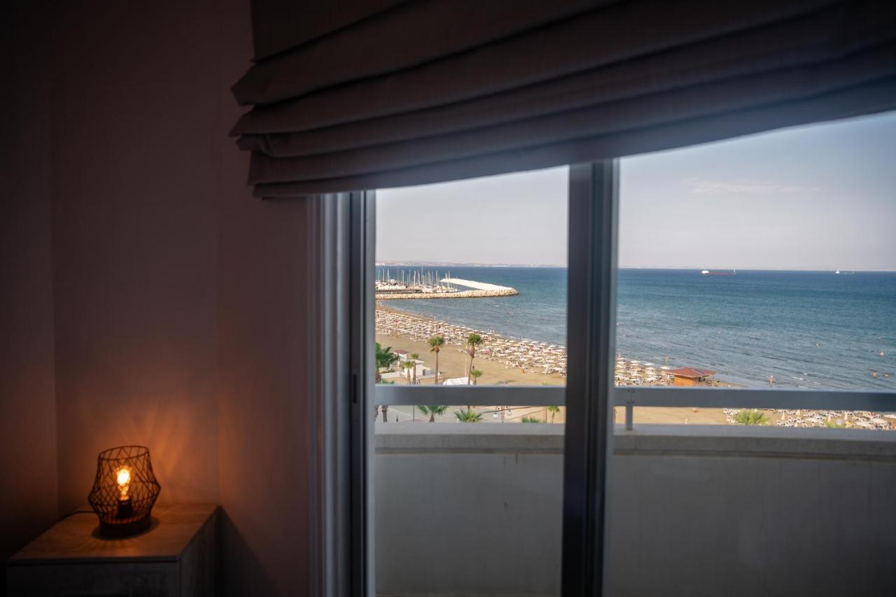 Quattro Beachfront Sea View Ap 53 Larnaca