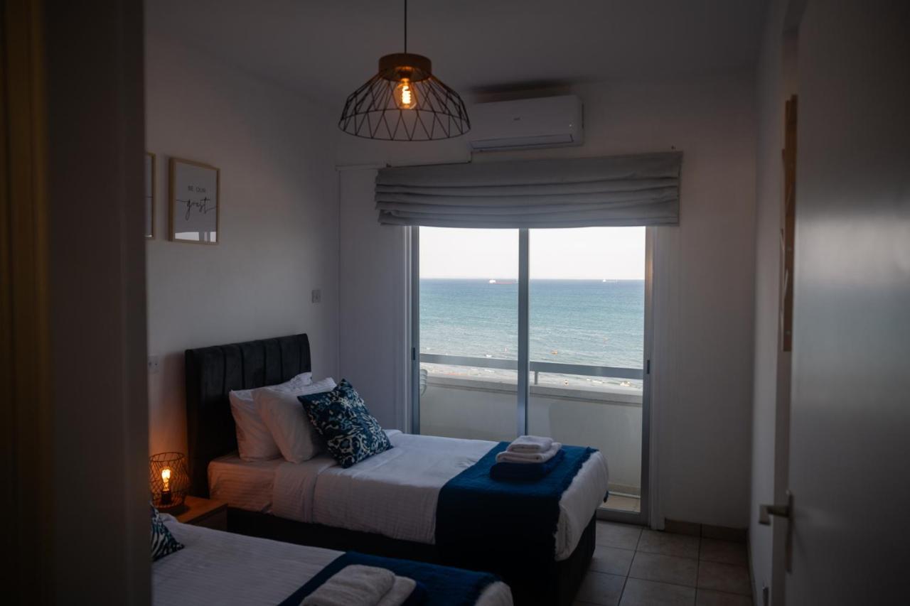 Quattro Beachfront Sea View Ap 53 Larnaca